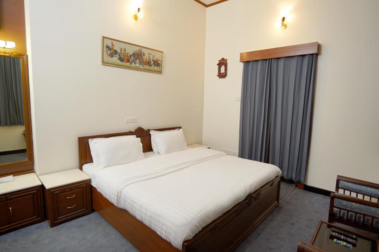 The Edgeworth Shimla Exterior foto